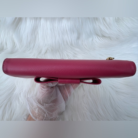 Prada Saffiano Wallet w/ Box + Auth Card - Picture 13 of 16